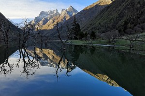 Into the Kham Tibet of West Sichuan